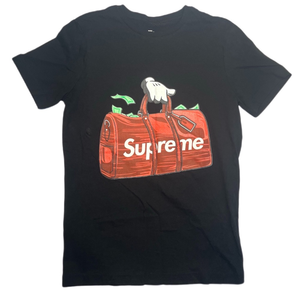 H&M Supreme money bag black red and green t shirt